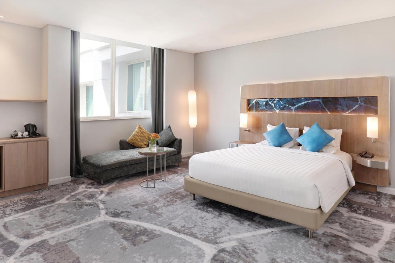 Novotel Mangga Dua Square Hotel